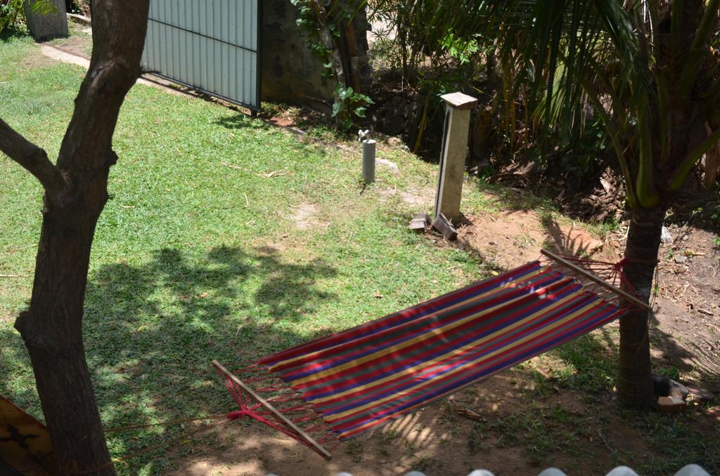 Yaye Guest House Tissamaharama Eksteriør billede